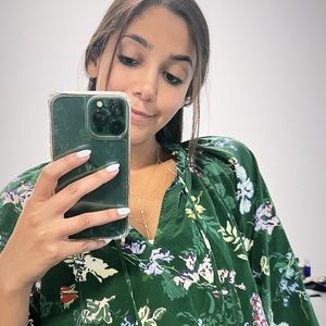 Meet your Posher, Dana